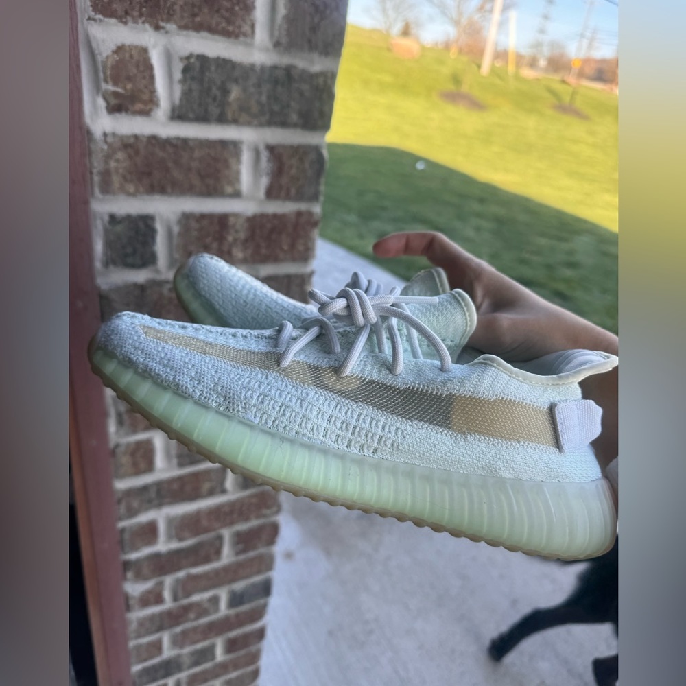 Adidas Yeezy 350 boost Hyperspace